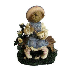 Boyds Bears Lil' Miss Muffet What's in the Bowl Figurine - Vintage 2001